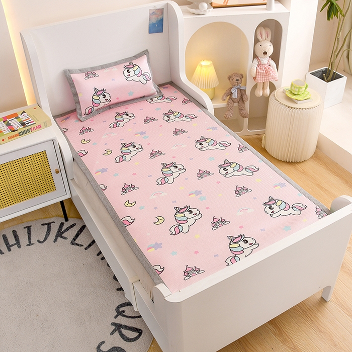 91家纺网 家纺一手货源 找家纺 萌宝家纺 2025新款7A抗菌儿童冰藤席卡通软席幼儿园冰丝席可定制 小马