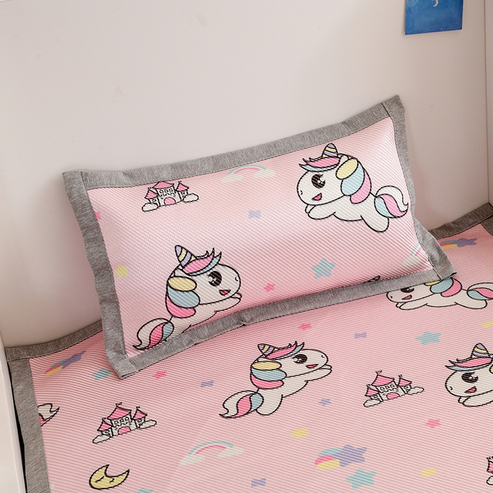 91家纺网 家纺一手货源 找家纺 萌宝家纺 2025新款7A抗菌儿童冰藤席卡通软席幼儿园冰丝席可定制 小马