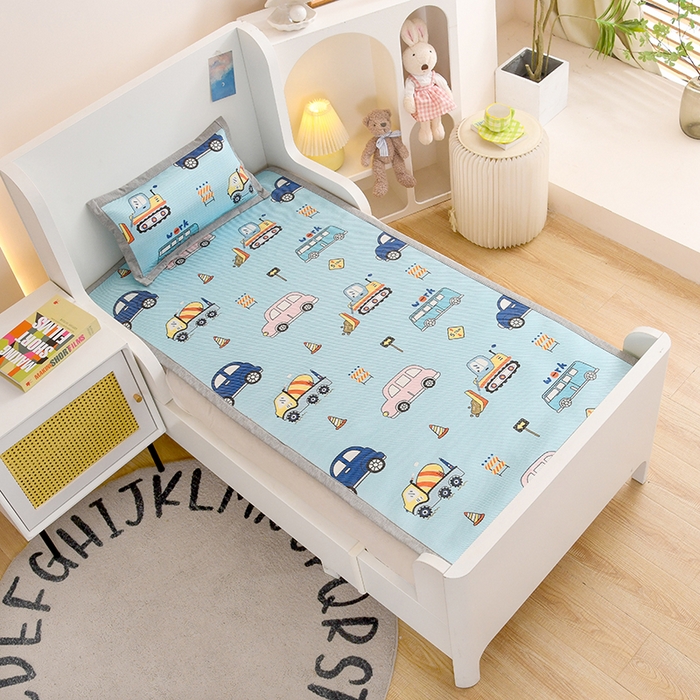 91家纺网 家纺一手货源 找家纺 萌宝家纺 2025新款7A抗菌儿童冰藤席卡通软席幼儿园冰丝席可定制 小汽车-蓝