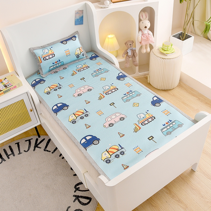 91家纺网 家纺一手货源 找家纺 萌宝家纺 2025新款7A抗菌儿童冰藤席卡通软席幼儿园冰丝席可定制 小汽车-蓝