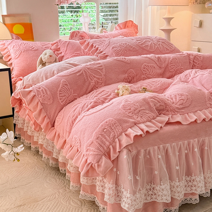 91家纺网 家纺一手货源 找家纺 唐人居 2025新款雕花牛奶绒床裙花边四件套--蝶舞 蝶舞-粉玉