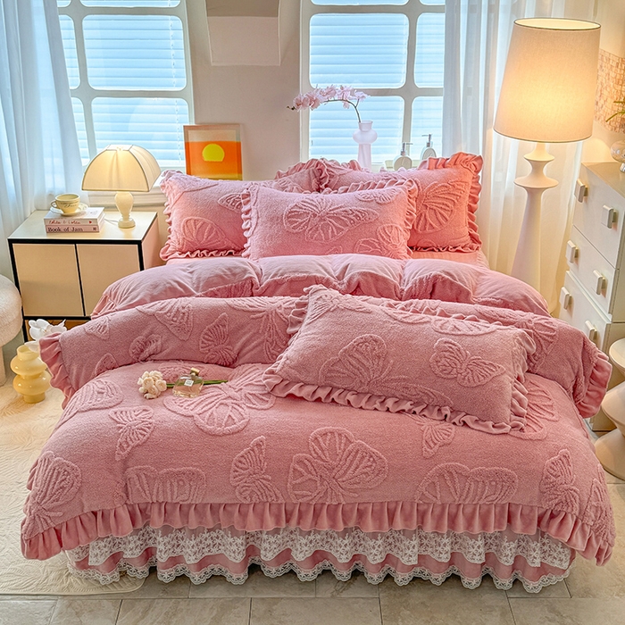 91家纺网 家纺一手货源 找家纺 唐人居 2025新款雕花牛奶绒床裙花边四件套--蝶舞 蝶舞-豆沙