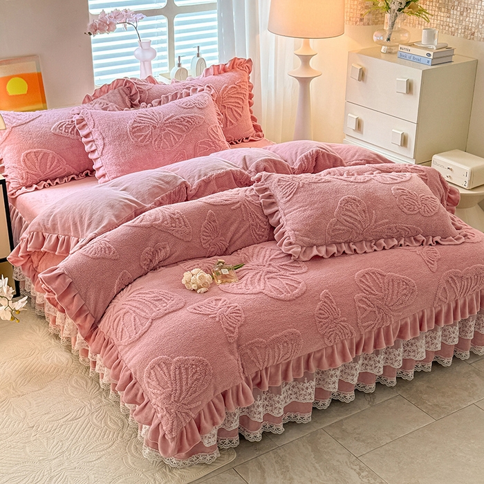 91家纺网 家纺一手货源 找家纺 唐人居 2025新款雕花牛奶绒床裙花边四件套--蝶舞 蝶舞-豆沙