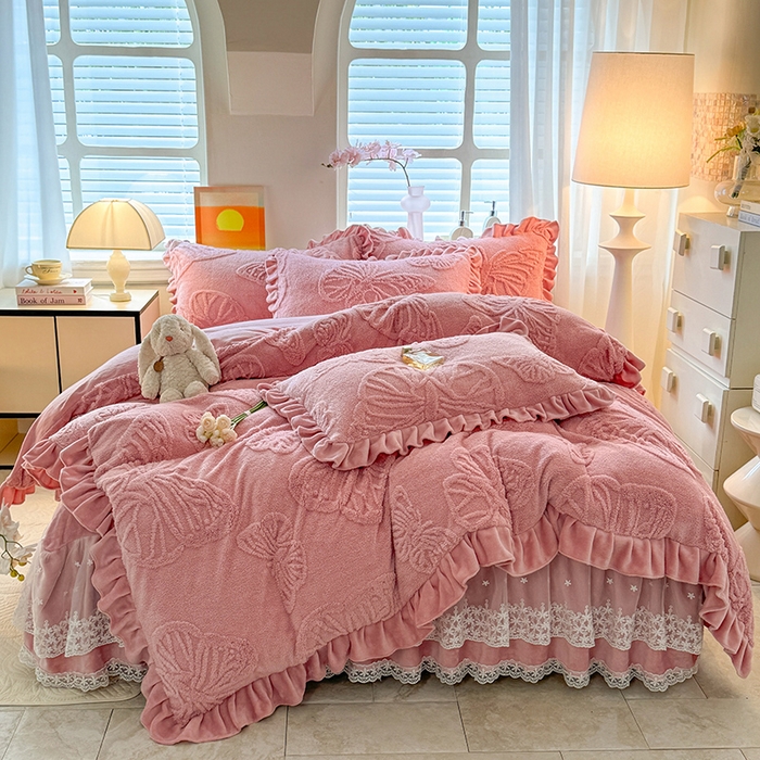 91家纺网 家纺一手货源 找家纺 唐人居 2025新款雕花牛奶绒床裙花边四件套--蝶舞 蝶舞-豆沙