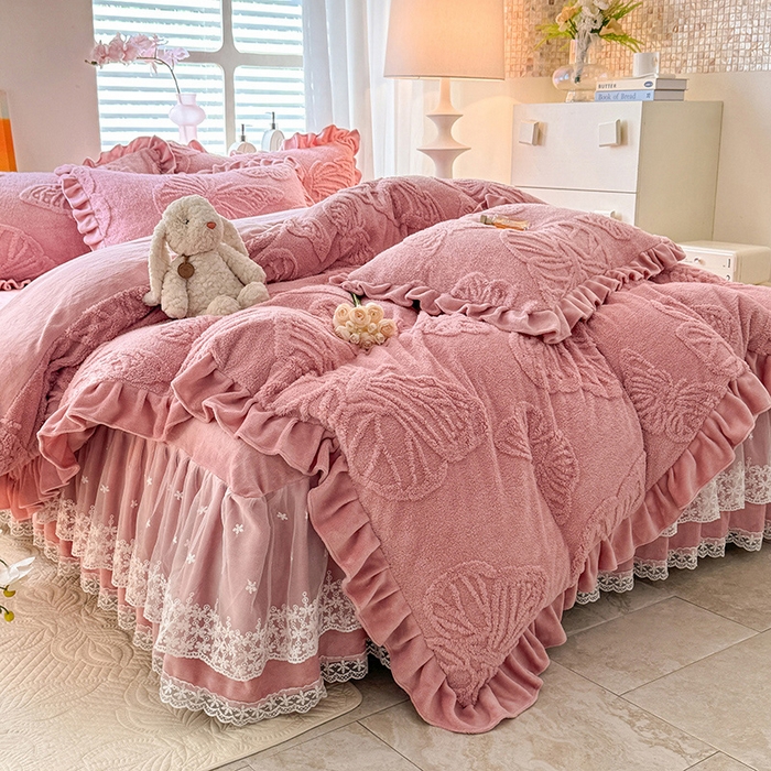 91家纺网 家纺一手货源 找家纺 唐人居 2025新款雕花牛奶绒床裙花边四件套--蝶舞 蝶舞-豆沙