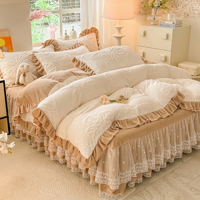 91家纺网 家纺一手货源 找家纺 唐人居 2025新款雕花牛奶绒床裙花边四件套--蝶舞 蝶舞-奶白