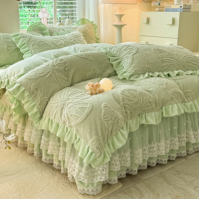 91家纺网 家纺一手货源 找家纺 唐人居 2025新款雕花牛奶绒床裙花边四件套--蝶舞 蝶舞-水绿