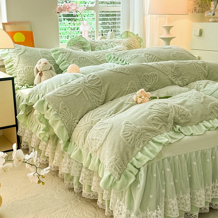 91家纺网 家纺一手货源 找家纺 唐人居 2025新款雕花牛奶绒床裙花边四件套--蝶舞 蝶舞-水绿