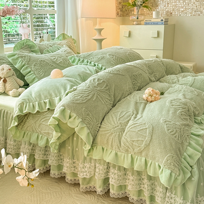 91家纺网 家纺一手货源 找家纺 唐人居 2025新款雕花牛奶绒床裙花边四件套--蝶舞 蝶舞-水绿