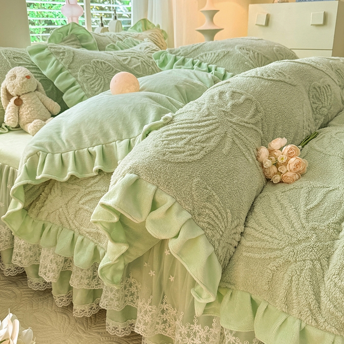 91家纺网 家纺一手货源 找家纺 唐人居 2025新款雕花牛奶绒床裙花边四件套--蝶舞 蝶舞-水绿