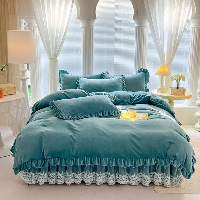 91家纺网 家纺一手货源 找家纺 （总）唐人居 2025新款加厚牛奶绒蕾丝花边床裙款四件套--爱丽丝系列