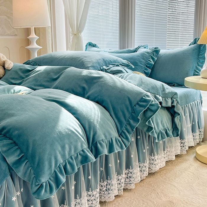 91家纺网 家纺一手货源 找家纺 （总）唐人居 2025新款加厚牛奶绒蕾丝花边床裙款四件套--爱丽丝系列