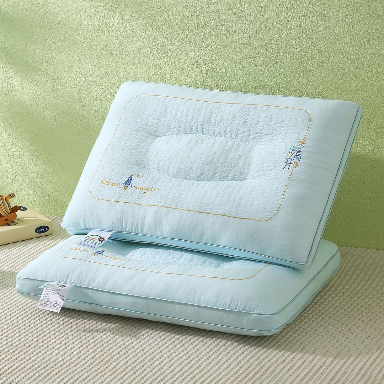 91家纺网 家纺一手货源 找家纺 橘夏家纺 2025新款步步高升枕头枕芯 晴空蓝