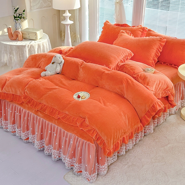 91家纺网 家纺一手货源 找家纺 唐人居 2025新款加厚牛奶绒蕾丝花边床裙款四件套--爱丽丝系列 爱丽丝-橘色