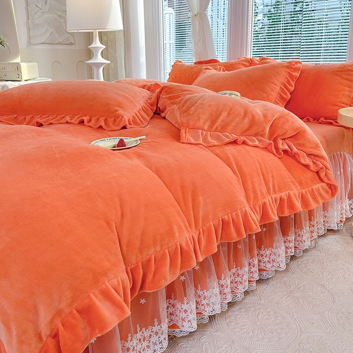 91家纺网 家纺一手货源 找家纺 唐人居 2025新款加厚牛奶绒蕾丝花边床裙款四件套--爱丽丝系列 爱丽丝-橘色