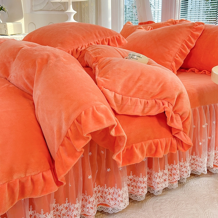 91家纺网 家纺一手货源 找家纺 唐人居 2025新款加厚牛奶绒蕾丝花边床裙款四件套--爱丽丝系列 爱丽丝-橘色
