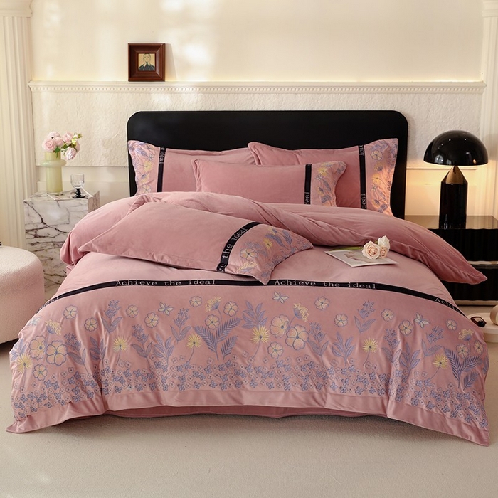 91家纺网 家纺一手货源 找家纺 唐人居 2025新款宝宝绒绣花四件套-塞纳河畔 塞纳河畔-豆沙