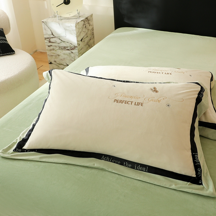 91家纺网 家纺一手货源 找家纺 唐人居 2025新款宝宝绒绣花四件套-塞纳河畔 塞纳河畔-浅绿