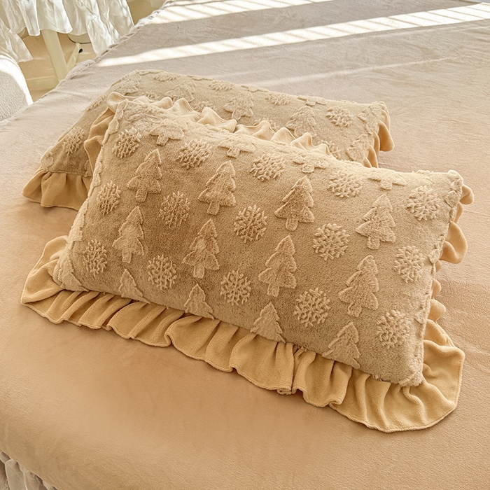 91家纺网 家纺一手货源 找家纺 （总）唐人居 2025新款雕花花边兔毛绒床裙四件套