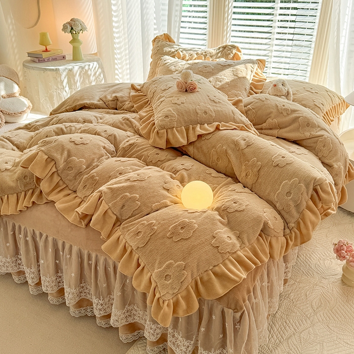 91家纺网 家纺一手货源 找家纺 唐人居 2025新款雕花花边兔毛绒床裙四件套 花儿朵朵-卡其