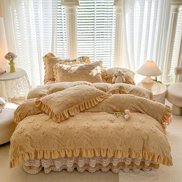 91家纺网 家纺一手货源 找家纺 唐人居 2025新款雕花花边兔毛绒床裙四件套 花儿朵朵-卡其