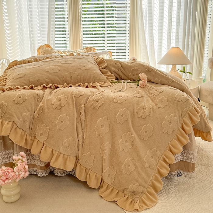 91家纺网 家纺一手货源 找家纺 唐人居 2025新款雕花花边兔毛绒床裙四件套 花儿朵朵-卡其