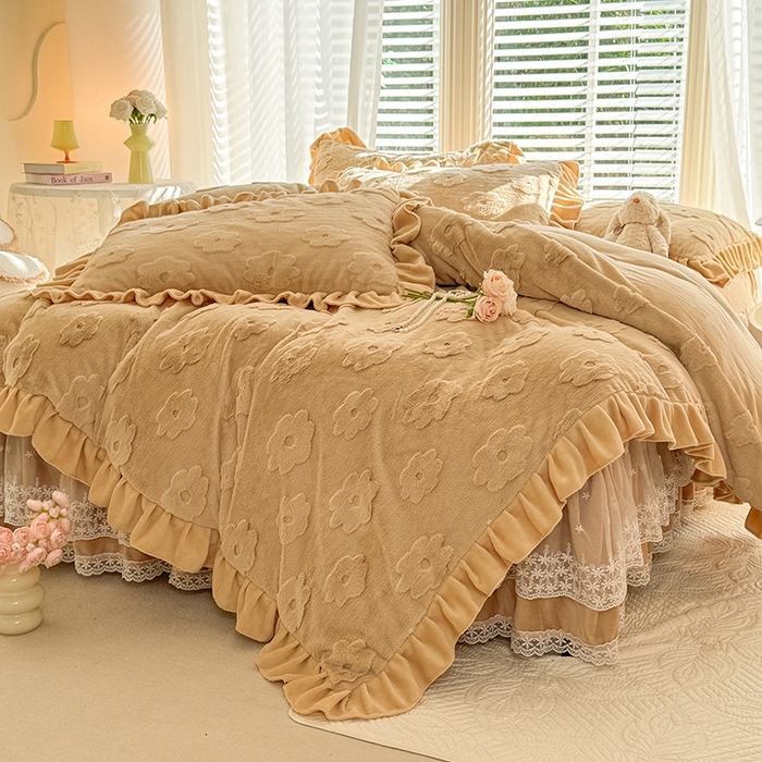 91家纺网 家纺一手货源 找家纺 唐人居 2025新款雕花花边兔毛绒床裙四件套 花儿朵朵-卡其