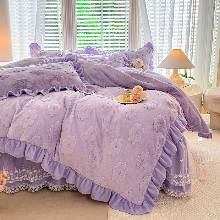 91家纺网 家纺一手货源 找家纺 唐人居 2025新款雕花花边兔毛绒床裙四件套 花儿朵朵-紫色