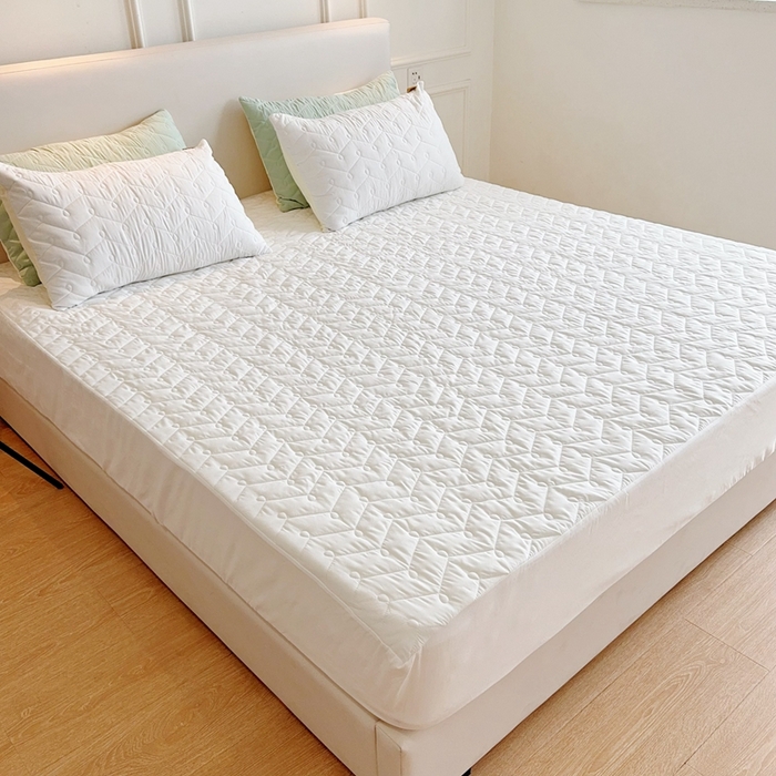 91家纺网 家纺一手货源 找家纺 （总）兜米2025新品供跨境外贸A类防水隔尿夹棉床笠加厚席梦思床垫保护罩