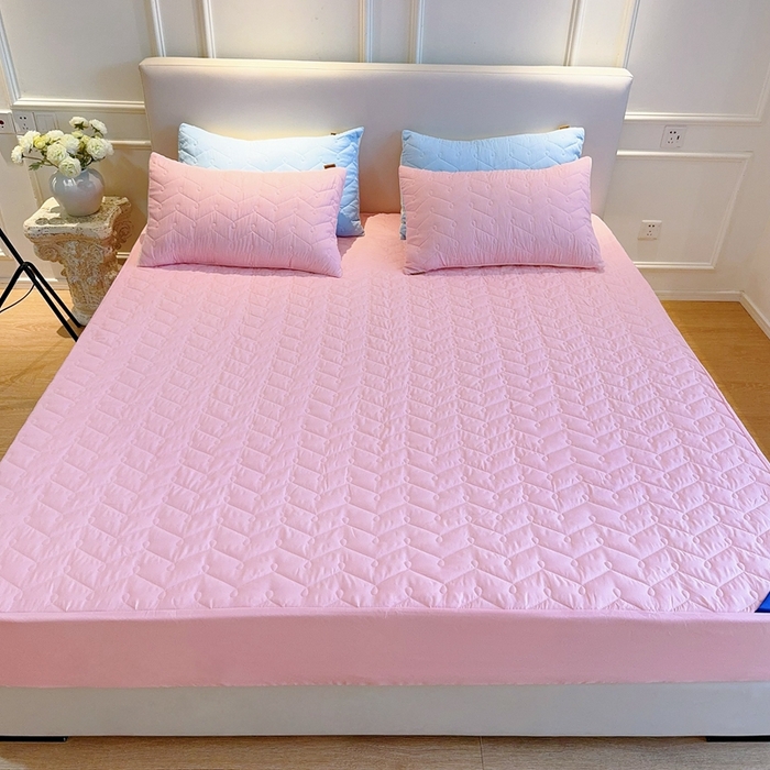 91家纺网 家纺一手货源 找家纺 兜米2025新品供跨境外贸A类防水隔尿夹棉床笠加厚席梦思床垫保护罩 粉色
