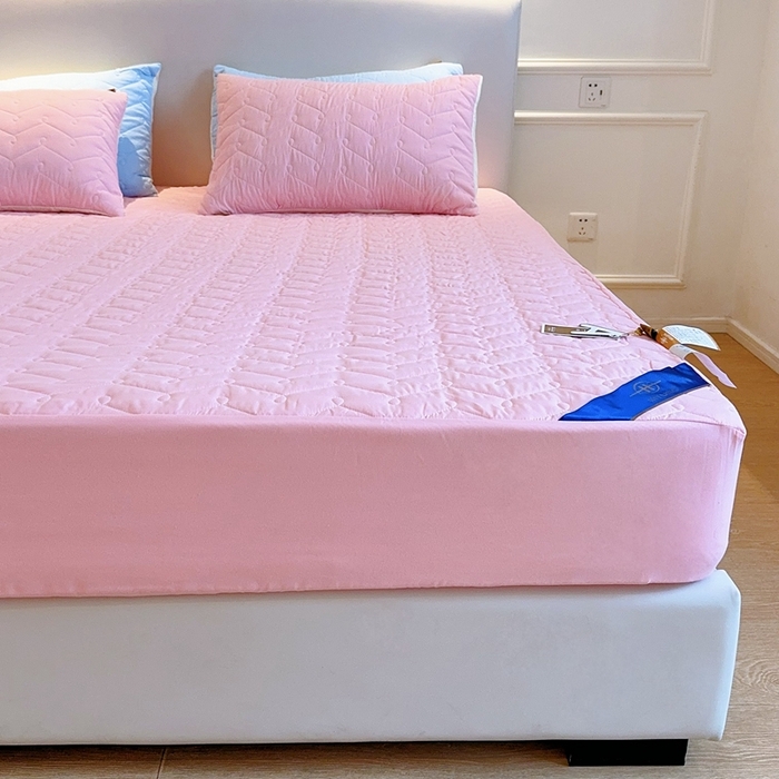 91家纺网 家纺一手货源 找家纺 兜米2025新品供跨境外贸A类防水隔尿夹棉床笠加厚席梦思床垫保护罩 粉色