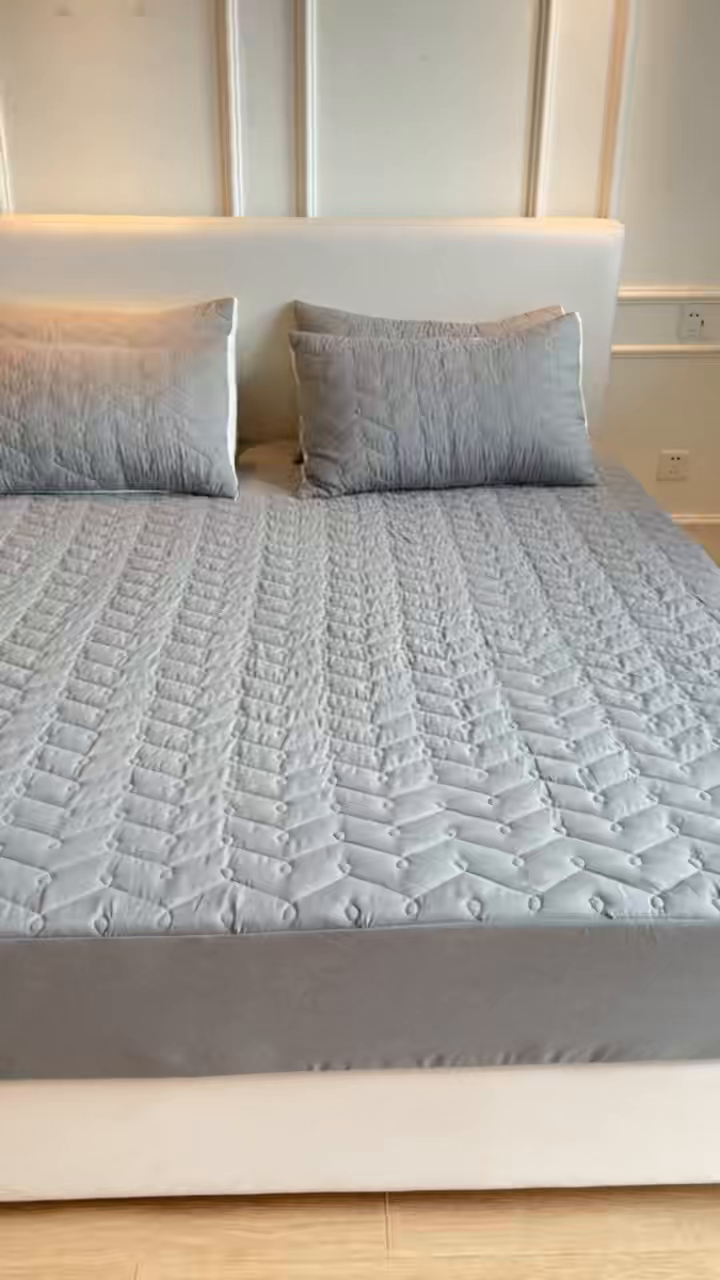 91家纺网 家纺一手货源 找家纺 兜米2025新品供跨境外贸A类防水隔尿夹棉床笠加厚席梦思床垫保护罩 灰色