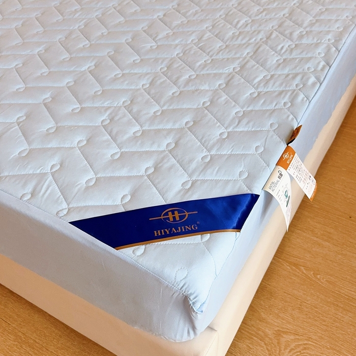 91家纺网 家纺一手货源 找家纺 兜米2025新品供跨境外贸A类防水隔尿夹棉床笠加厚席梦思床垫保护罩 天蓝