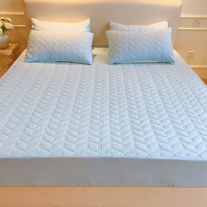 91家纺网 家纺一手货源 找家纺 兜米2025新品供跨境外贸A类防水隔尿夹棉床笠加厚席梦思床垫保护罩 天蓝