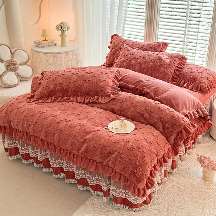 91家纺网 家纺一手货源 找家纺 唐人居 2025新款雕花花边兔毛绒床裙四件套 小树林-深红