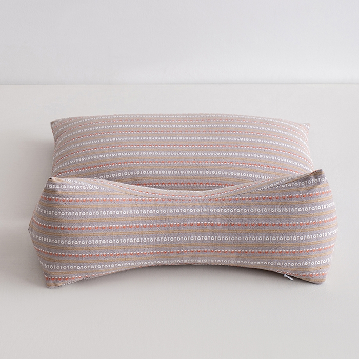 91家纺网 家纺一手货源 找家纺 小米枕芯 2025新款全棉水洗棉组合荞麦枕 枕头枕芯 可拆卸的三角组合枕 草木灰