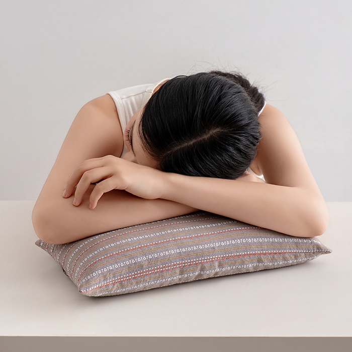 91家纺网 家纺一手货源 找家纺 小米枕芯 2025新款全棉水洗棉组合荞麦枕 枕头枕芯 可拆卸的三角组合枕 草木灰