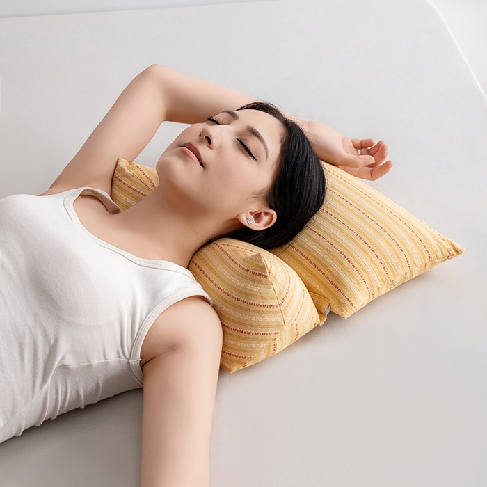 91家纺网 家纺一手货源 找家纺 小米枕芯 2025新款全棉水洗棉组合荞麦枕 枕头枕芯 可拆卸的三角组合枕 黄色