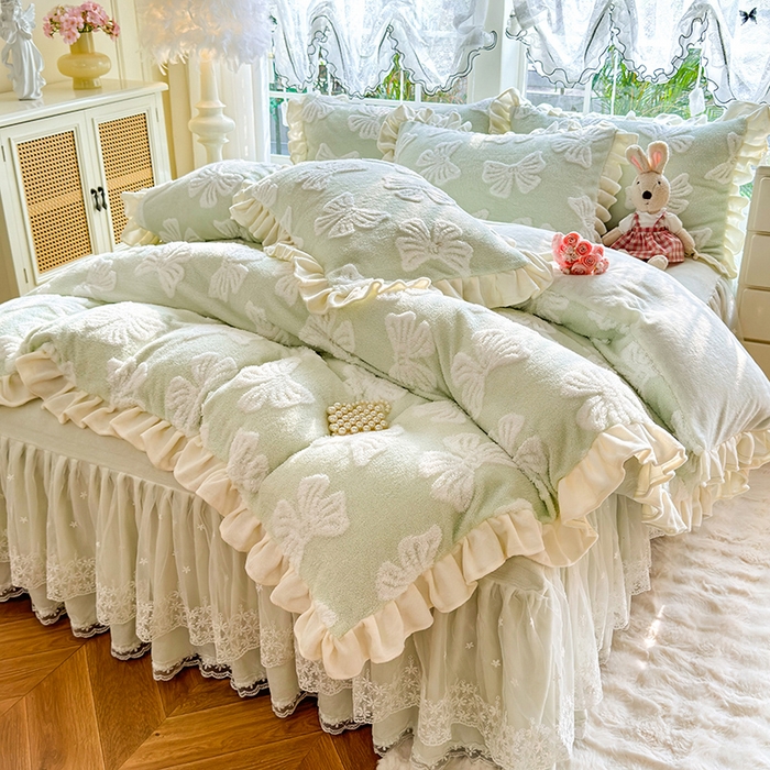 91家纺网 家纺一手货源 找家纺 （总）唐人居 2025新款高克重阳离子绒花边雕花套件