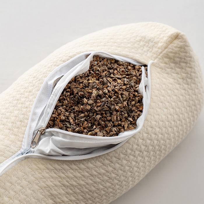 91家纺网 家纺一手货源 找家纺 小米枕芯 2025新款针织组合荞麦 护颈三角荞麦组合枕 可拆卸升级荞麦枕 米白色