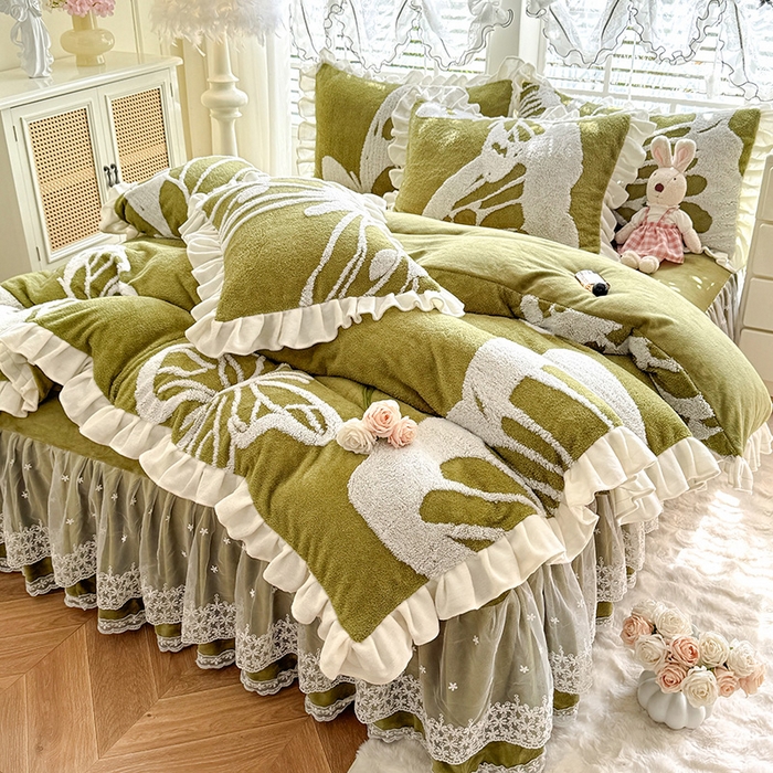 唐人居 2025新款高克重阳离子绒花边雕花套件 蝴蝶-草绿