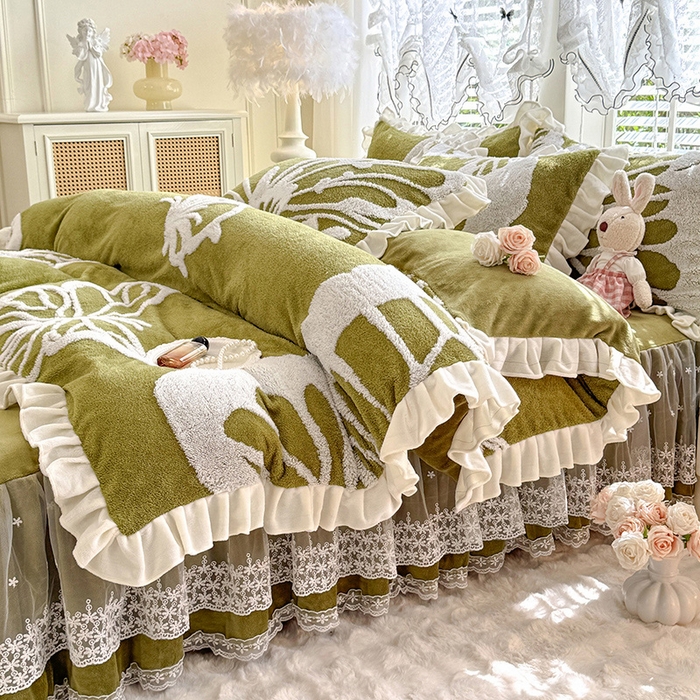 91家纺网 家纺一手货源 找家纺 唐人居 2025新款高克重阳离子绒花边雕花套件 蝴蝶-草绿