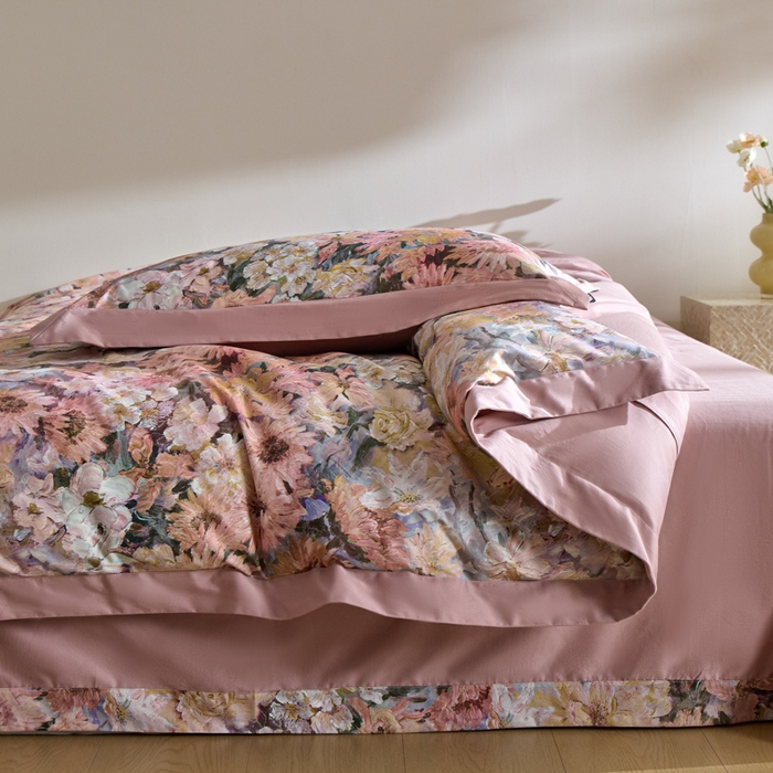 91家纺网 家纺一手货源 找家纺 禾时 2025新款全棉纯棉贡缎数码50双股长绒棉磨毛四件套（带高档礼盒） 爱丽丝仙境