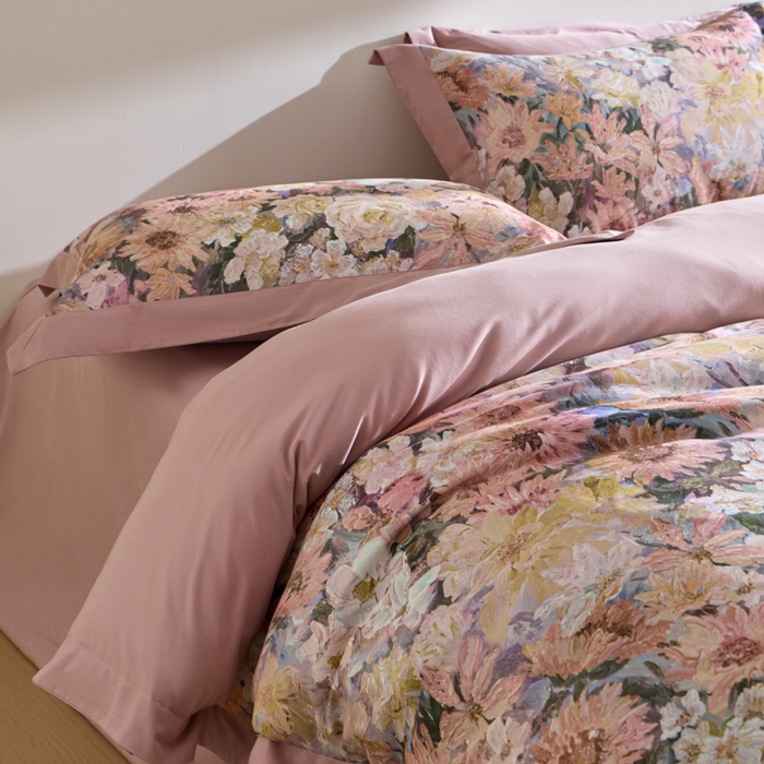 91家纺网 家纺一手货源 找家纺 禾时 2025新款全棉纯棉贡缎数码50双股长绒棉磨毛四件套（带高档礼盒） 爱丽丝仙境