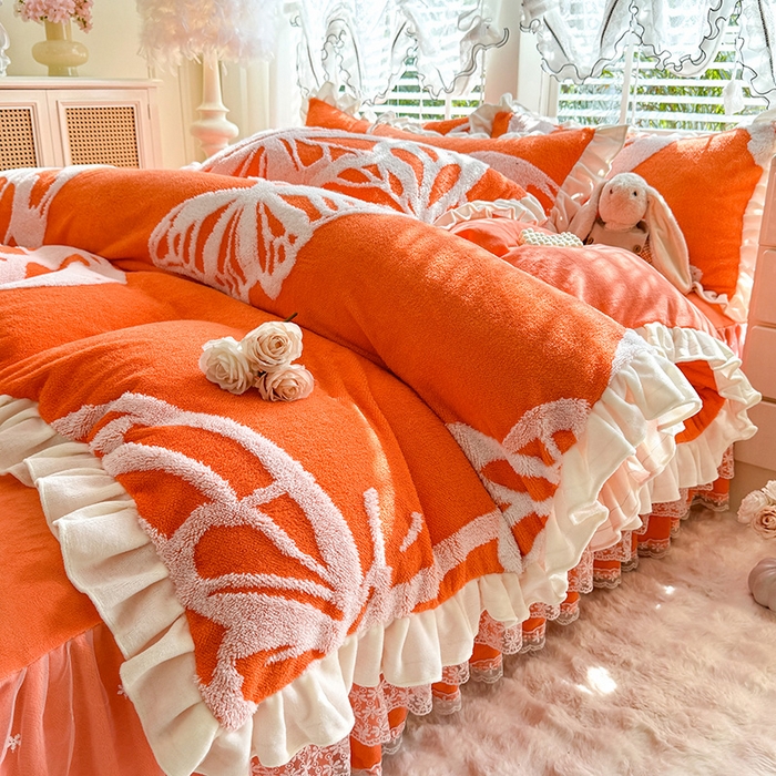 91家纺网 家纺一手货源 找家纺 唐人居 2025新款高克重阳离子绒花边雕花套件 蝴蝶-暖橘