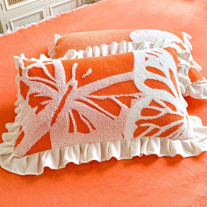 91家纺网 家纺一手货源 找家纺 唐人居 2025新款高克重阳离子绒花边雕花套件 蝴蝶-暖橘