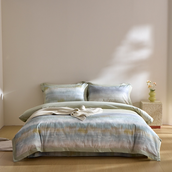 91家纺网 家纺一手货源 找家纺 禾时 2025新款全棉纯棉贡缎数码50双股长绒棉磨毛四件套（带高档礼盒） 贝琳达