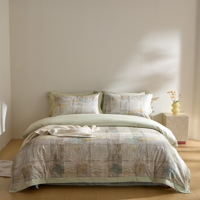 91家纺网 家纺一手货源 找家纺 禾时 2025新款全棉纯棉贡缎数码50双股长绒棉磨毛四件套（带高档礼盒） 简格