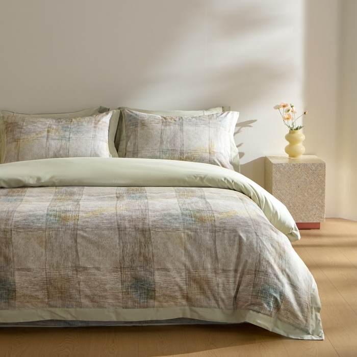 91家纺网 家纺一手货源 找家纺 禾时 2025新款全棉纯棉贡缎数码50双股长绒棉磨毛四件套（带高档礼盒） 简格