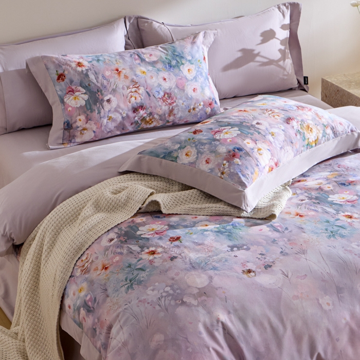 91家纺网 家纺一手货源 找家纺 禾时 2025新款全棉纯棉贡缎数码50双股长绒棉磨毛四件套（带高档礼盒） 锦绣（紫）